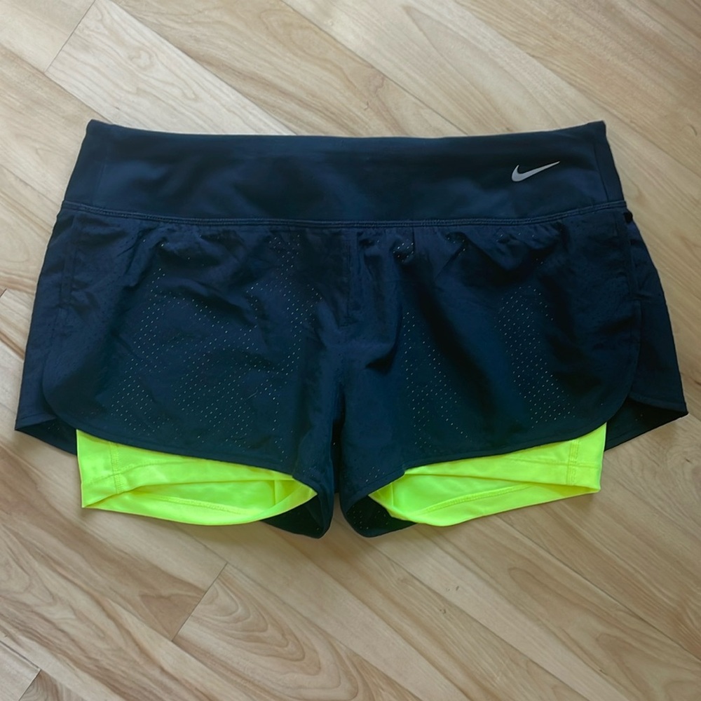 Nike Dri-FIT Women's Mid-Rise 3" 2-in-1 Running Shorts Size L